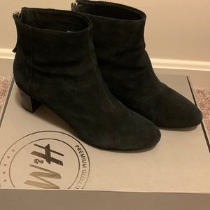 H&M Premium Quality boots size 7US 38EUR
